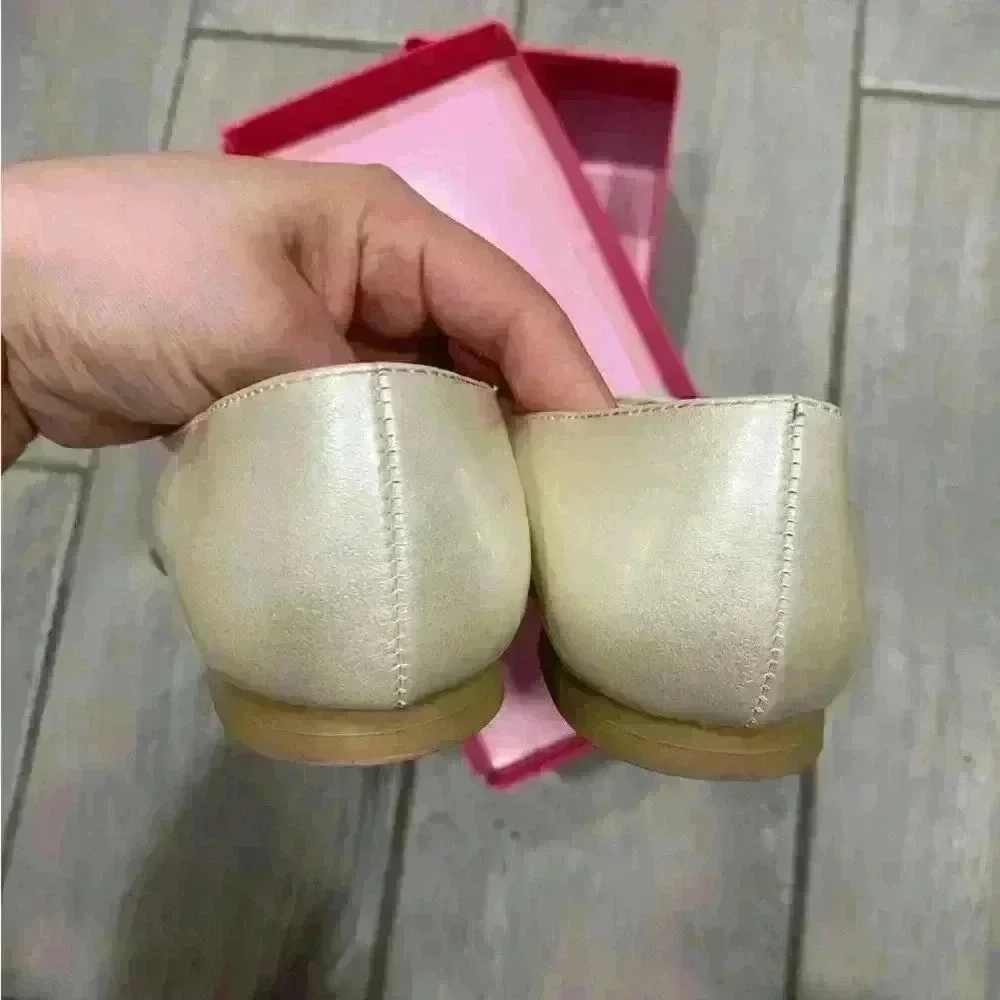 Girl Gold Flats Size 1​